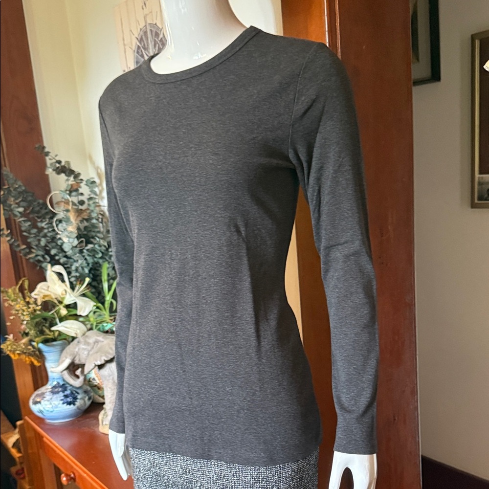 NWT Style&Co size small Gray Women's Long Sleeve Top
